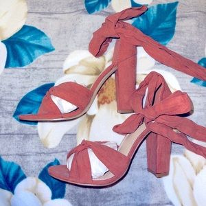 New Beautiful Pink Mauve Pumps